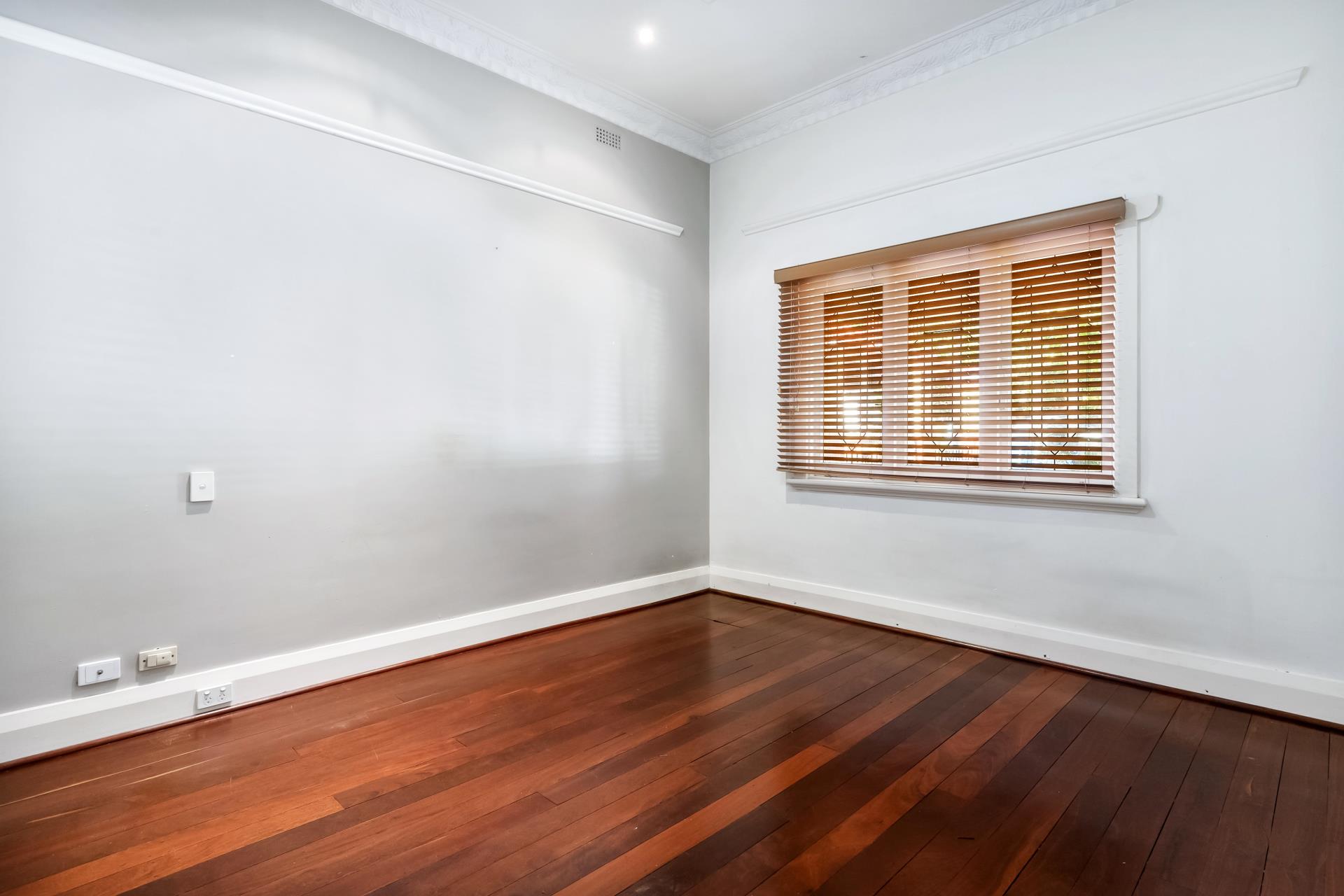 16 BONDI ST, MOUNT HAWTHORN WA 6016, 0 chambres, 0 salles de bain, House