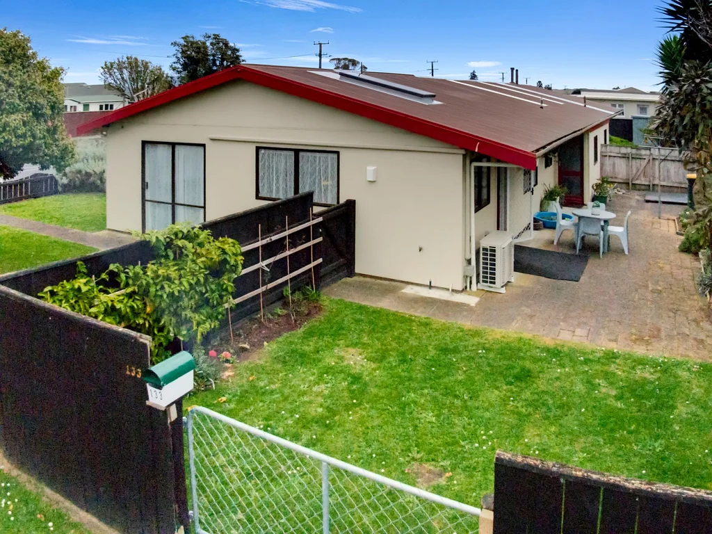Levin 2બેડરૂમ Settle Into Low-Maintenance Levin Living