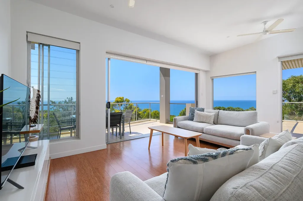Unit 4/103 Cooloola Dr, Rainbow Beach, QLD 4581