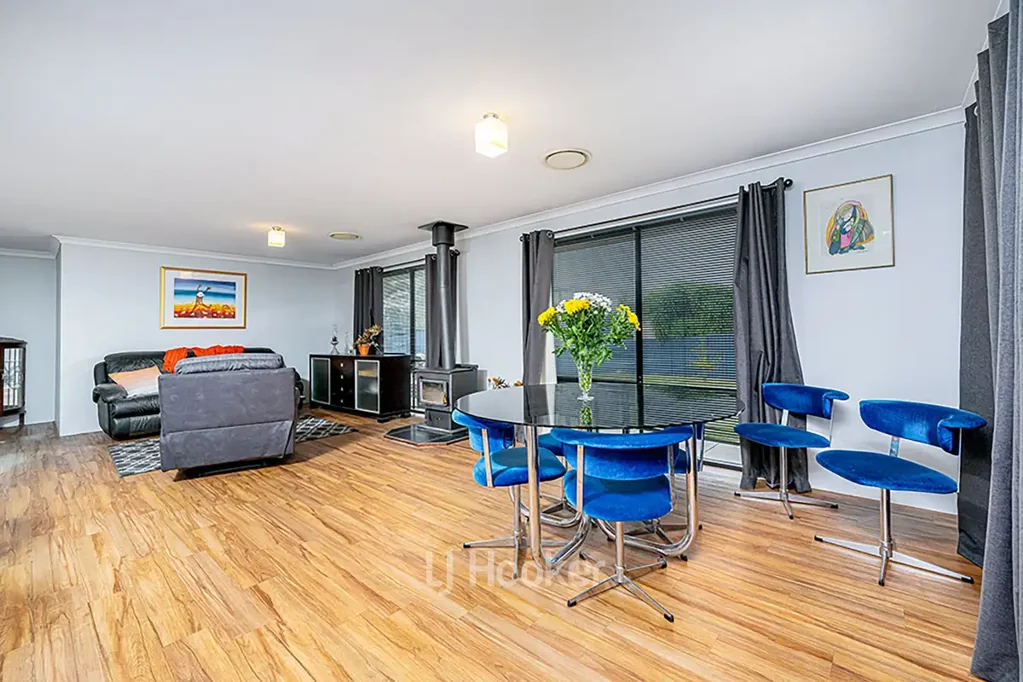 9 Sunburst Grove, Collie, WA 6225