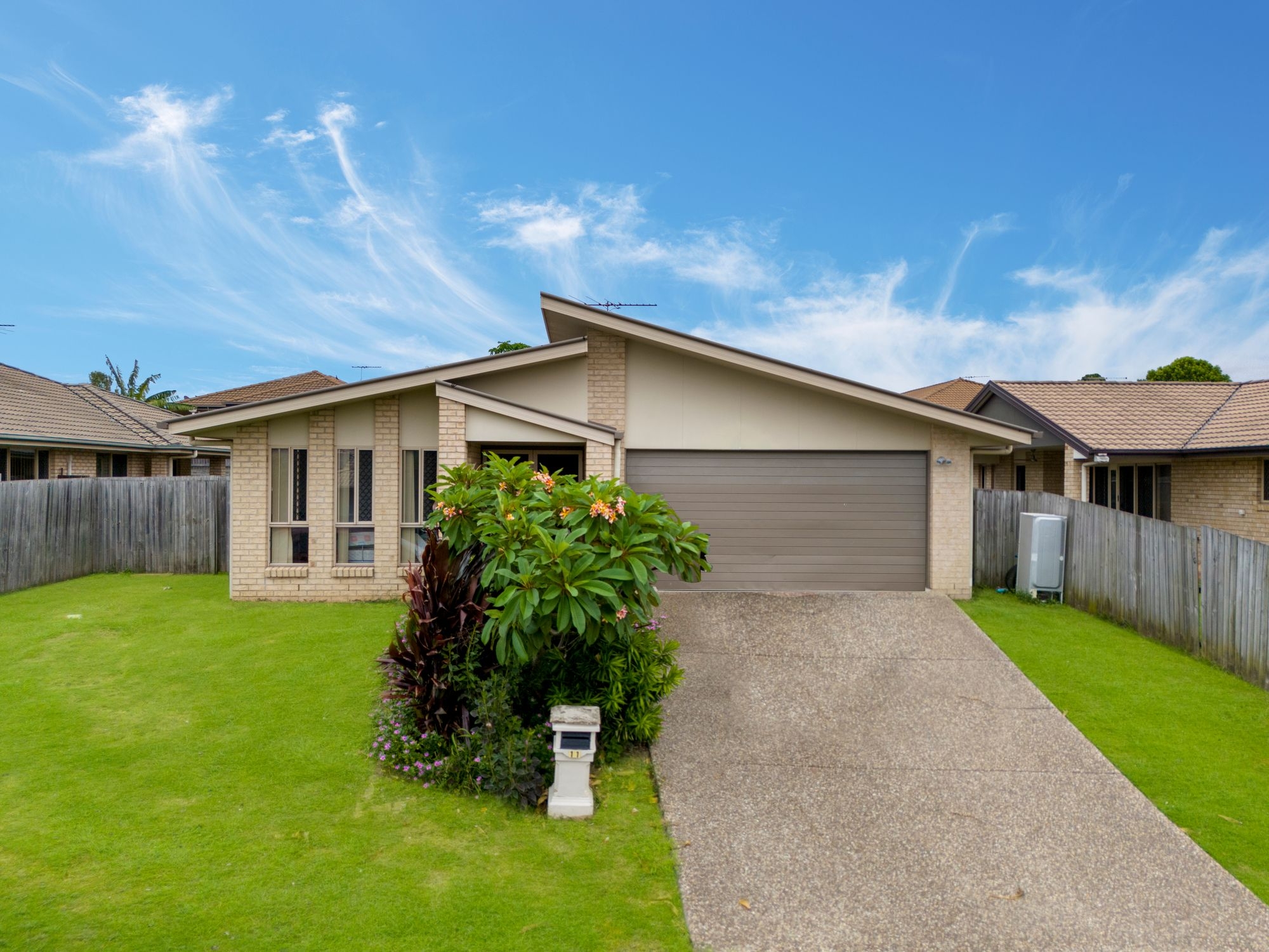 11 HINE CT, REDBANK PLAINS QLD 4301, 0房, 0浴, House