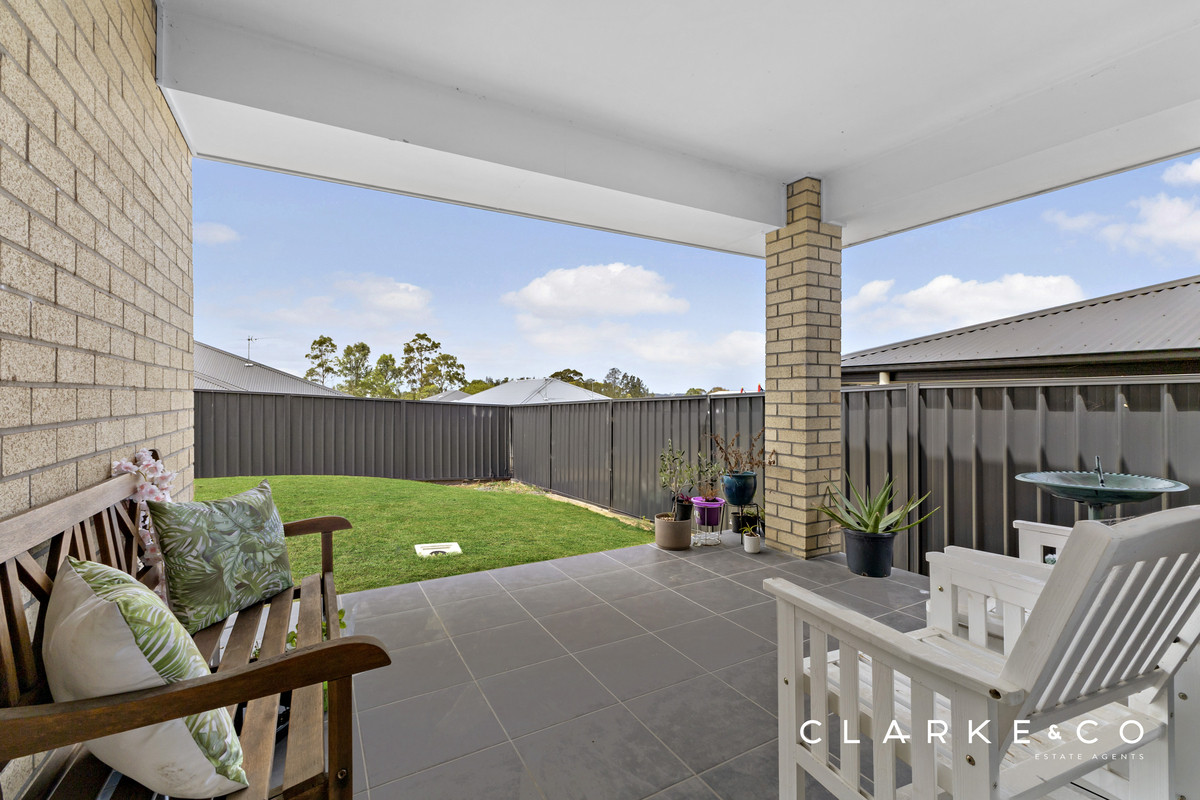 28 SILKSTONE ST, FARLEY NSW 2320, 0 غرف, 0 حمامات, House