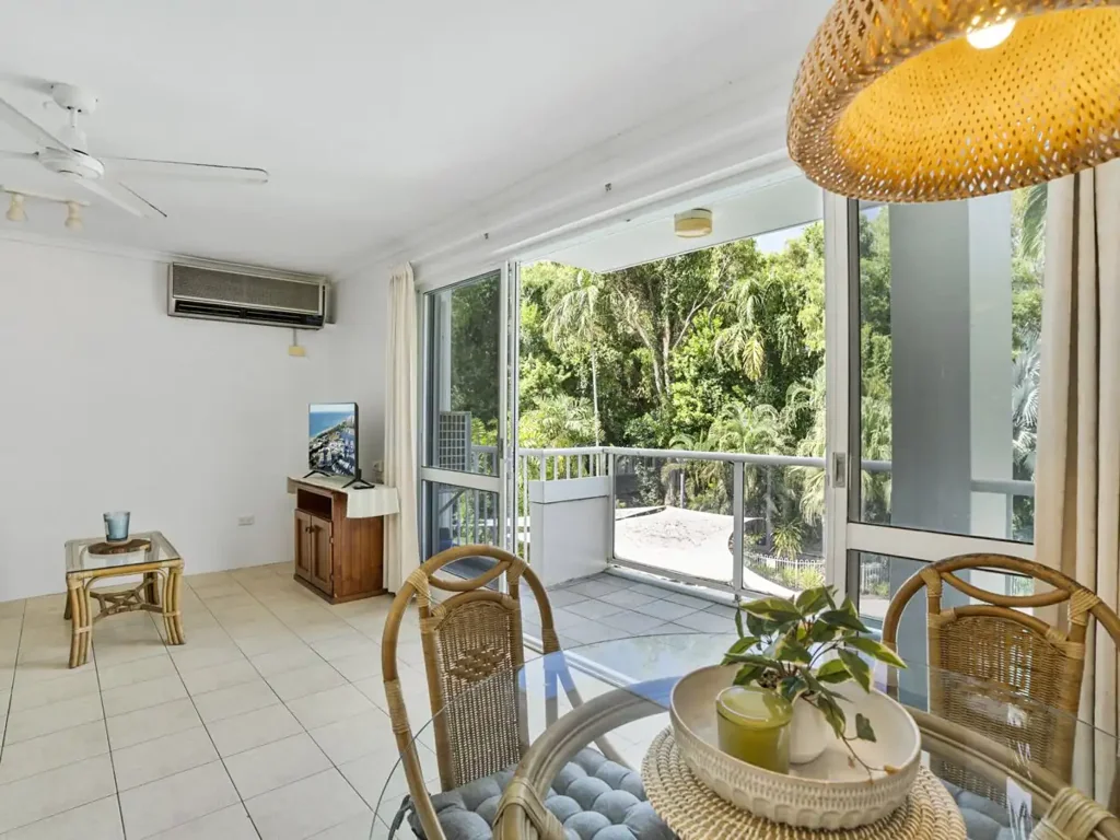 Palm Cove 1 Slaapkamer Discover Your Renovation Project in Palm Cove!