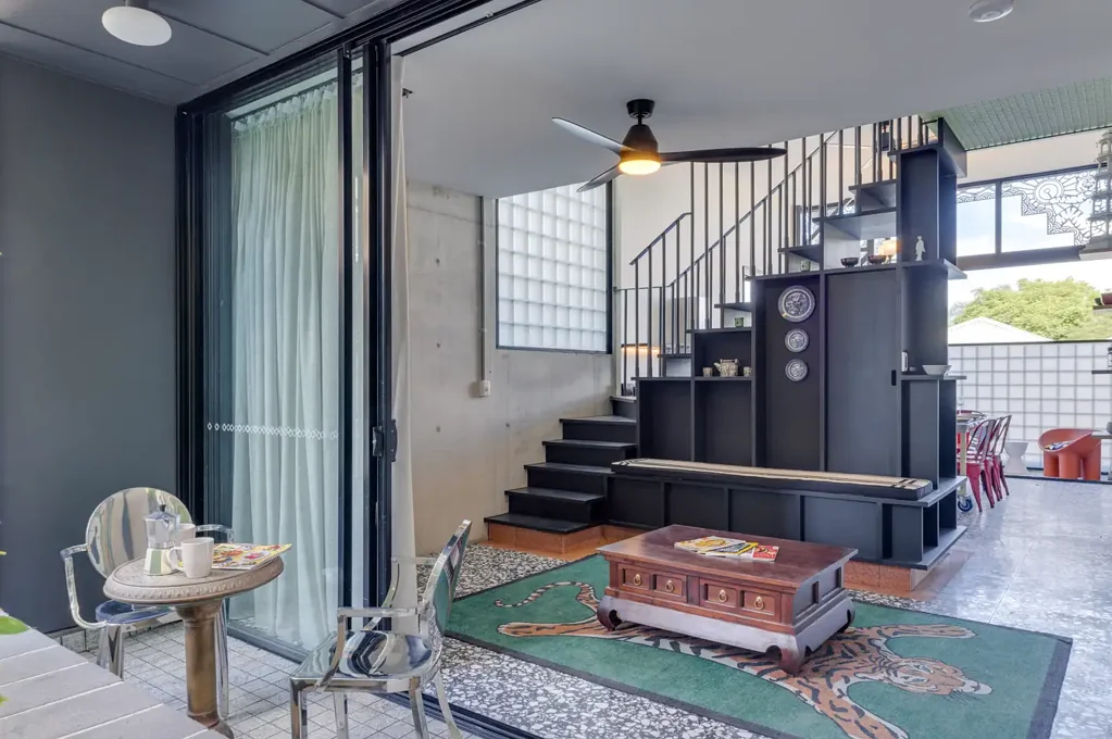 Luxury Furnished Living in Brand new Townhouse!