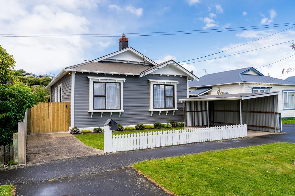Tainui 4房  Fabulous and freshly renovated family home