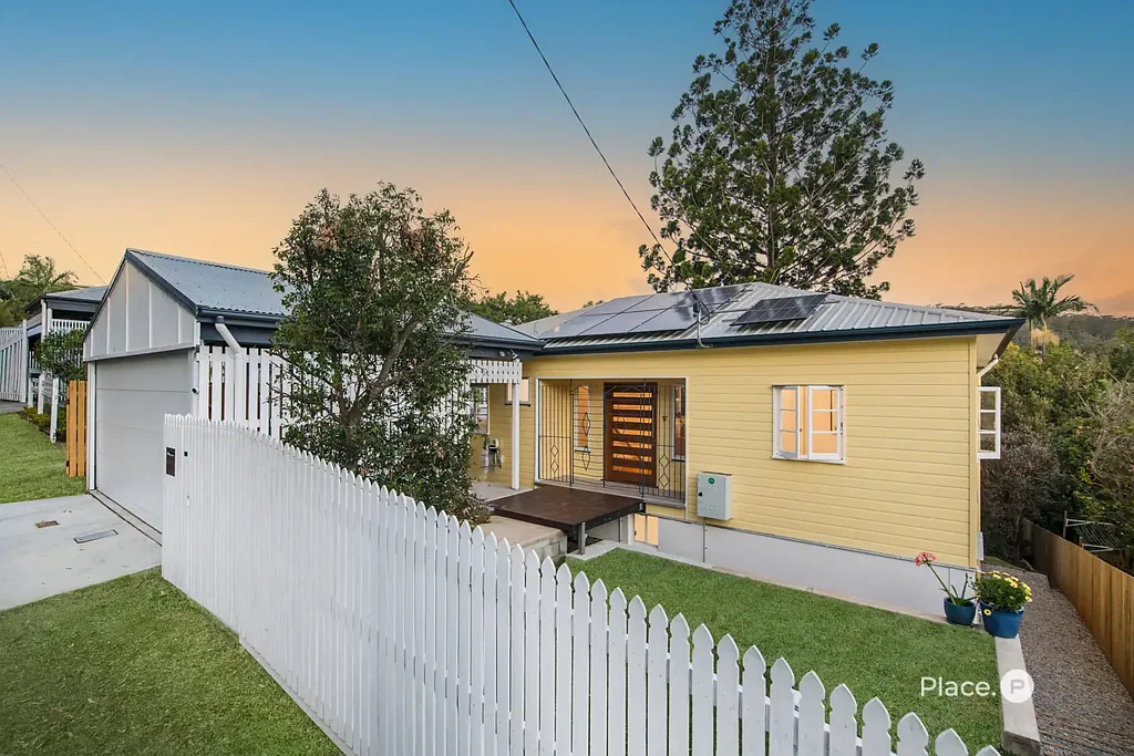 Moorooka 5Moenga Renovated beauty in a tightly held pocket