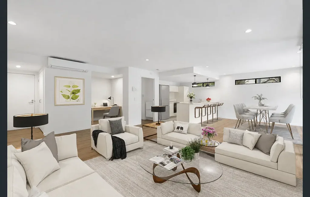 West End 2房 独一无二的 144 平方米住宅，带两个阳台和独立书房 A One-of-a-Kind 144m² Residence with Two Balconies and Dedicated Study