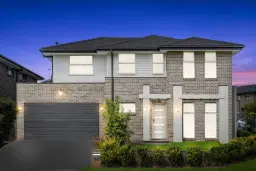 70 Shuttle Parade, Schofields