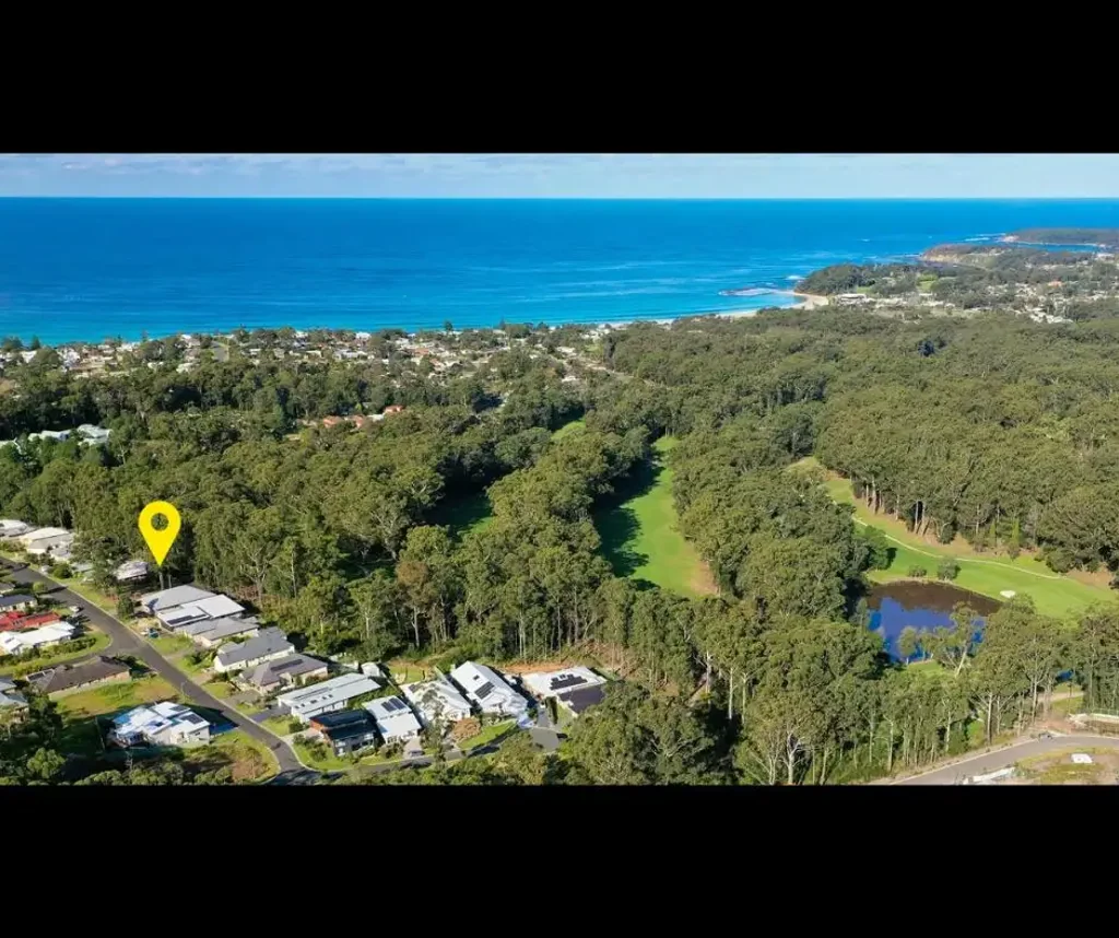 Mollymook Beach YOUR LAST CHANCE