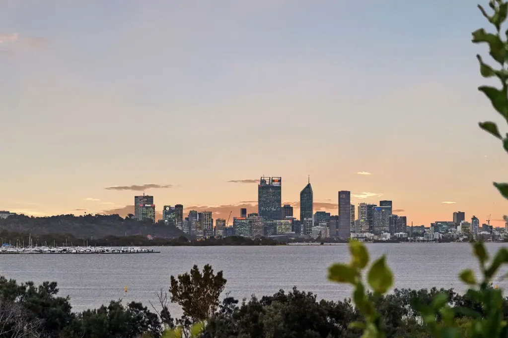 Attadale 4Zimmer Sprawling River Views Meet Boutique Apartment Style Living