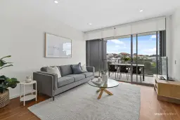 405/8 Dickens Street, Spring Hill