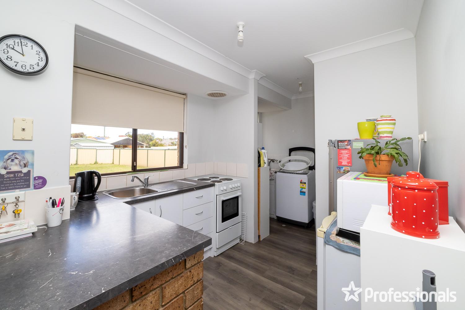 108 STRAWBERRY DR, SEVILLE GROVE WA 6112, 0房, 0浴, House