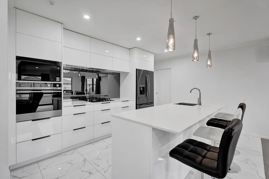 Hurdon 3Phòng ngủ Modern Comfort, Low-Maintenance Living