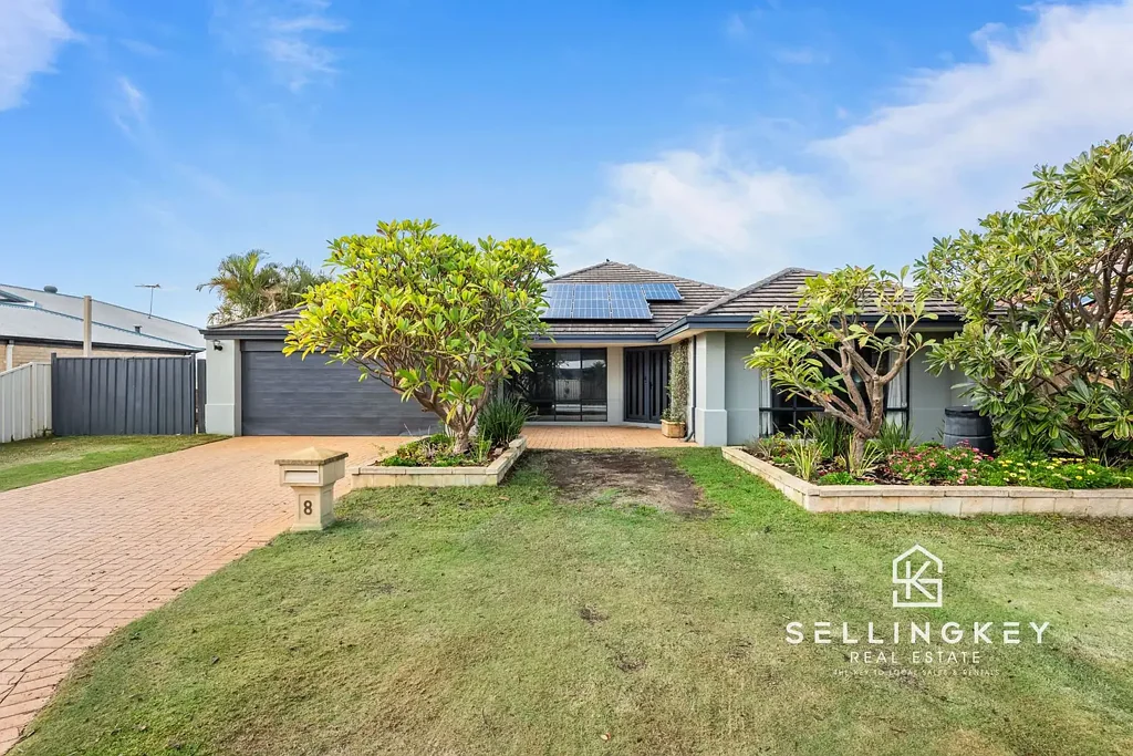 Canning Vale 4Phòng ngủ SellingKey Real Estate presents 8 Diosma Way, Canning Vale!