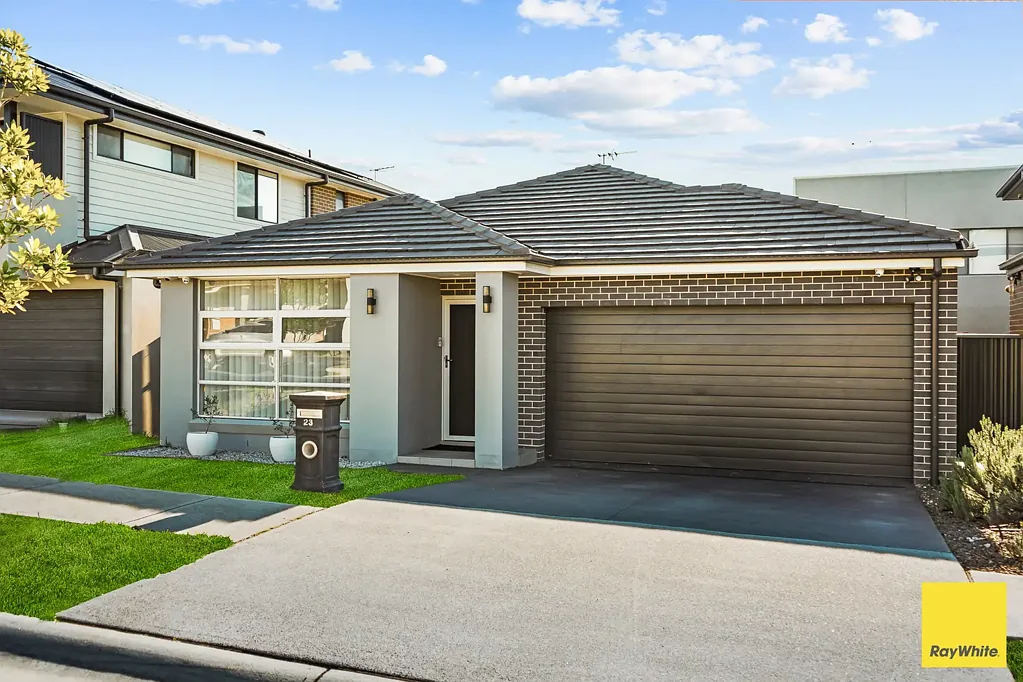 Denham Court 4 Slaapkamer Welcome Home