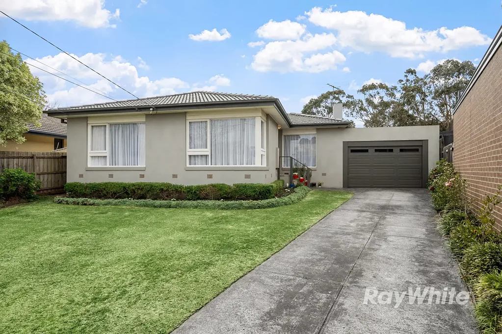 48 Gladesville Drive, Bentleigh East, VIC 3165