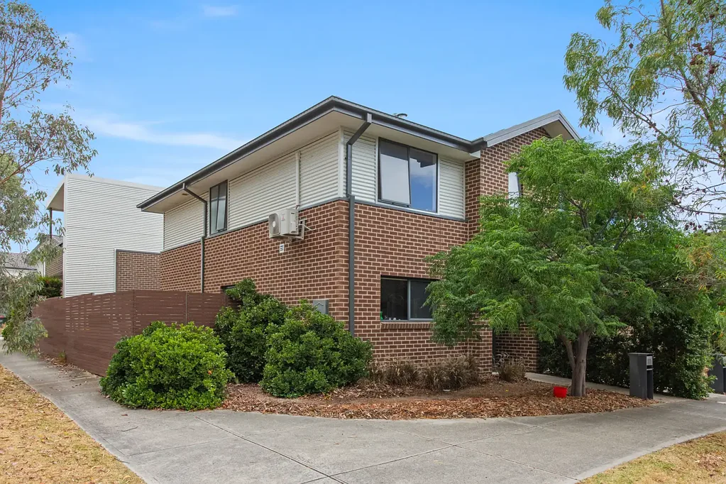 Westmeadows 3 Bedroom Stunning Family Home with Modern Features