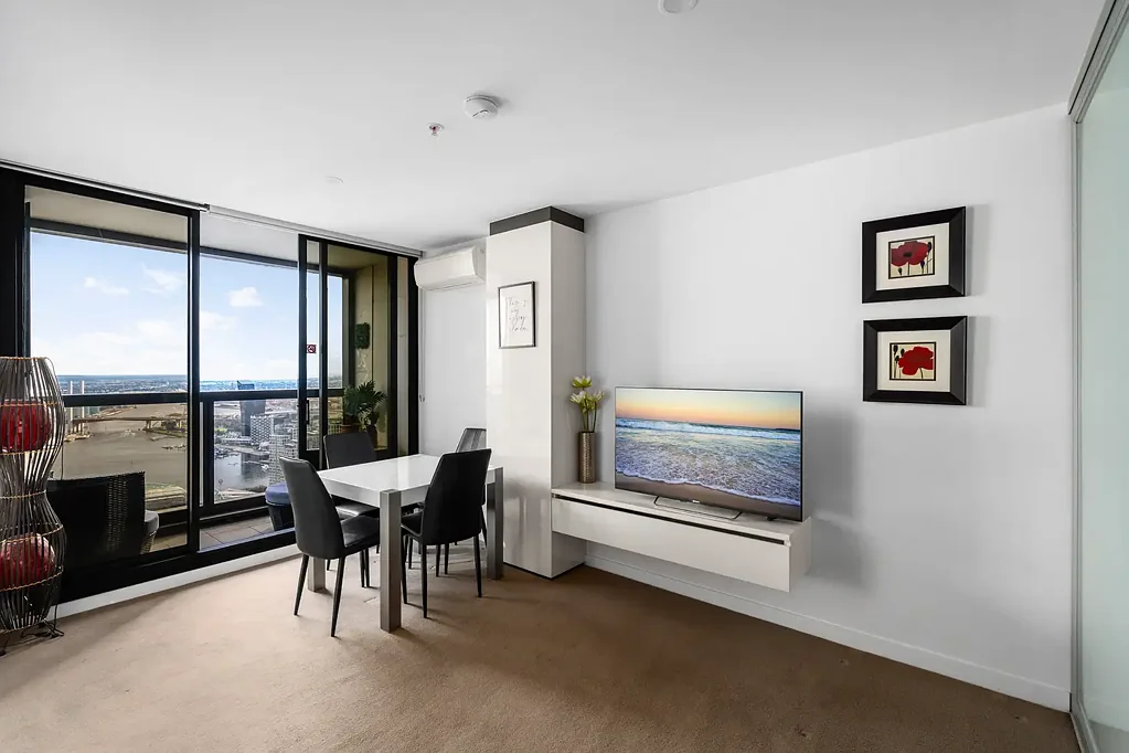 Melbourne 2 Slaapkamer Sky-High Luxury with Sweeping City Views
