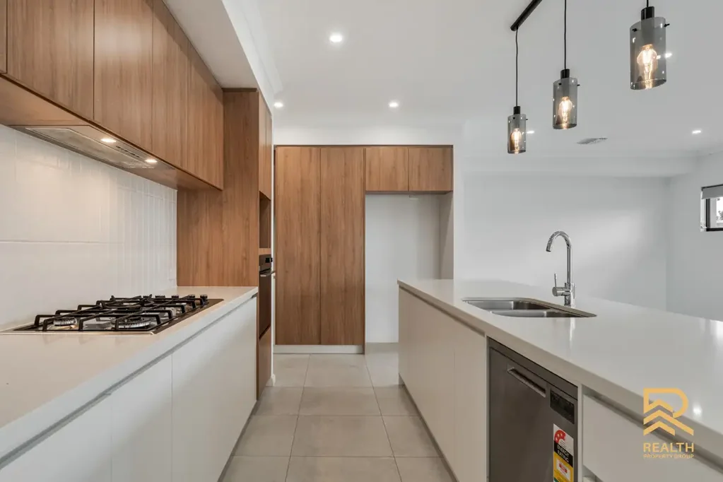 East Cannington 4બેડરૂમ Four beds Houses Options From $799,000