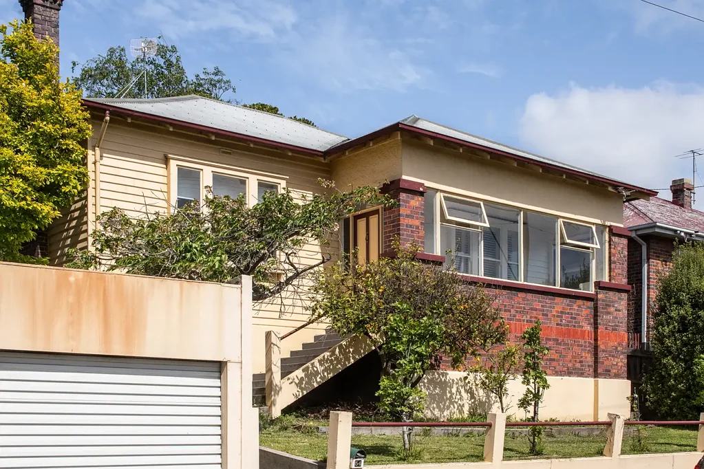 54 Racecourse Crescent, Launceston, TAS 7250
