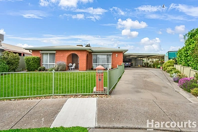 Horsham 3 Bedroom Brick Home In Quiet Court