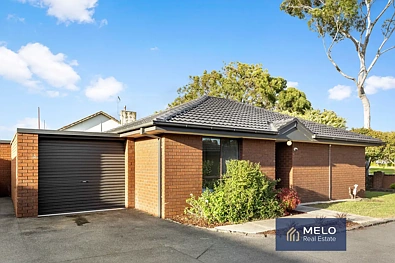 Braybrook 2房 宽敞布局实用 优越位置便利 靠近设施学校 精品开发项目 现代厨房浴室 舒适庭院环绕 清洁免维护环境 COMFORTABLE, APPEALING, SUPER LOCATION