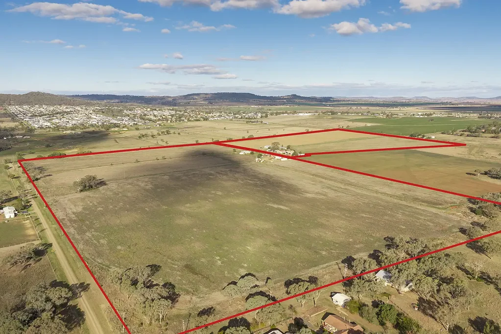 Westbrook Prime 122* Acre Westbrook Holding In Two Lots