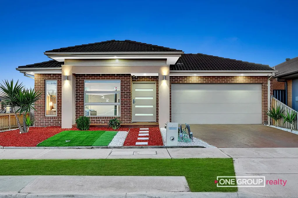 Modern Family Home in a Growing Beveridge Community