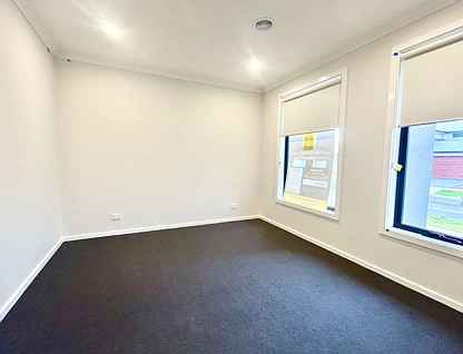 9 Farmingdale Street, Manor Lakes, South West Melbourne, 4房, 2浴, House