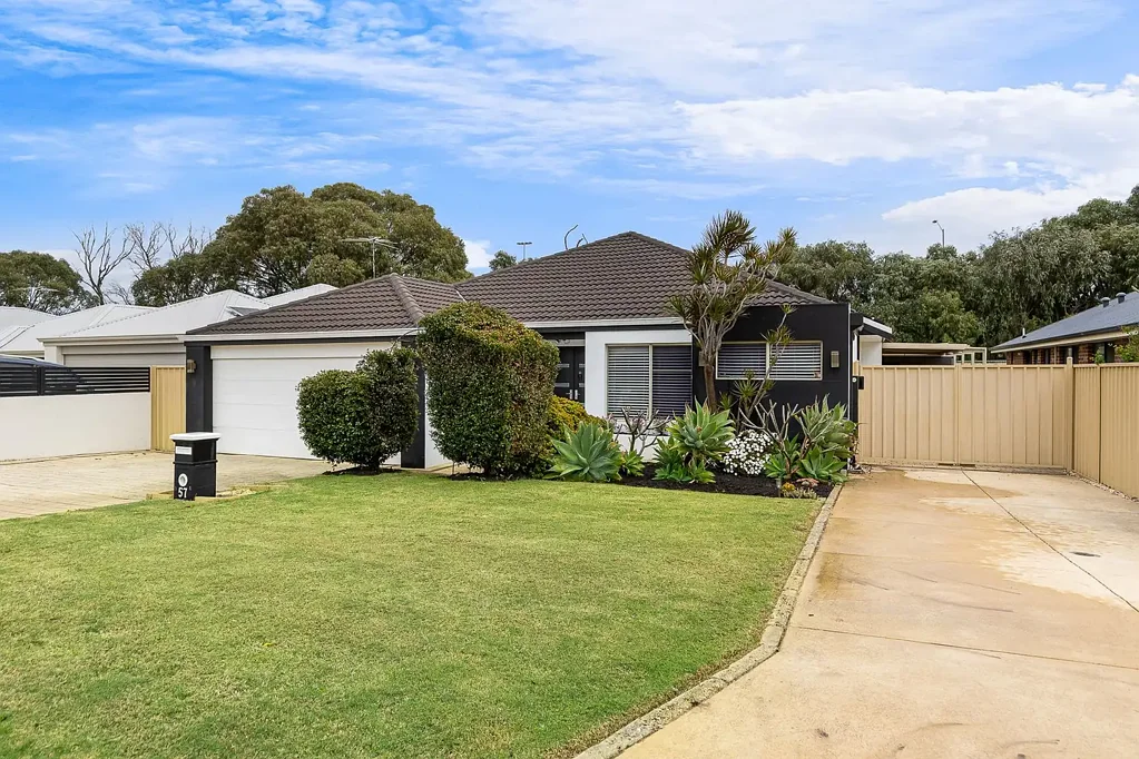 57 Iluka Road, Dawesville, WA 6211
