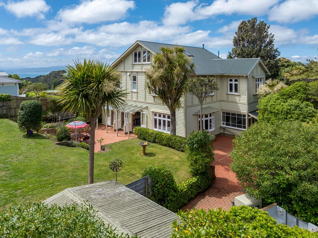 Northland 5Kwarto A PRIVATE SANCTUARY WITH TIMELESS CHARACTER