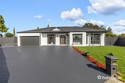 14 Jacqueline Court, Hillside