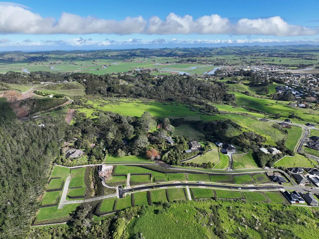 Helensville Where Dreams Come True