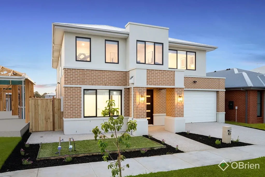 Cranbourne West 5Moenga Premium Living with Smart Features and Family Comfort