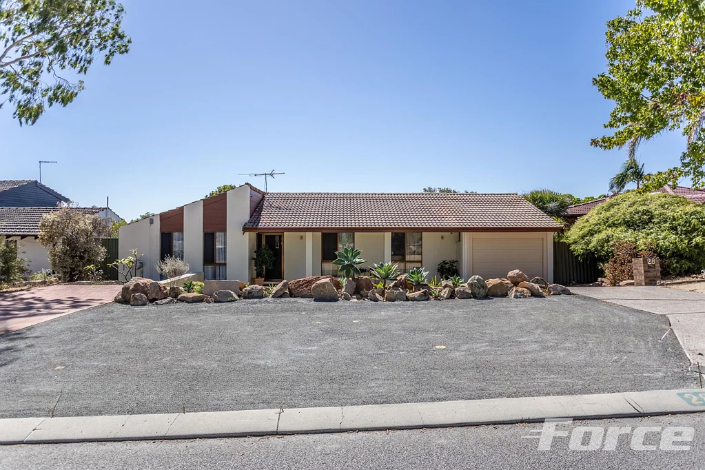 28 Towerhill Road, Alexander Heights, WA 6064