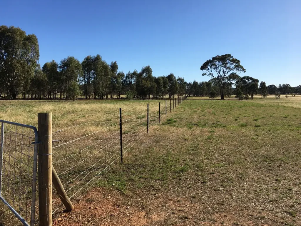 Wedderburn  Serene 51-Acre Rural Retreat in Gold Country