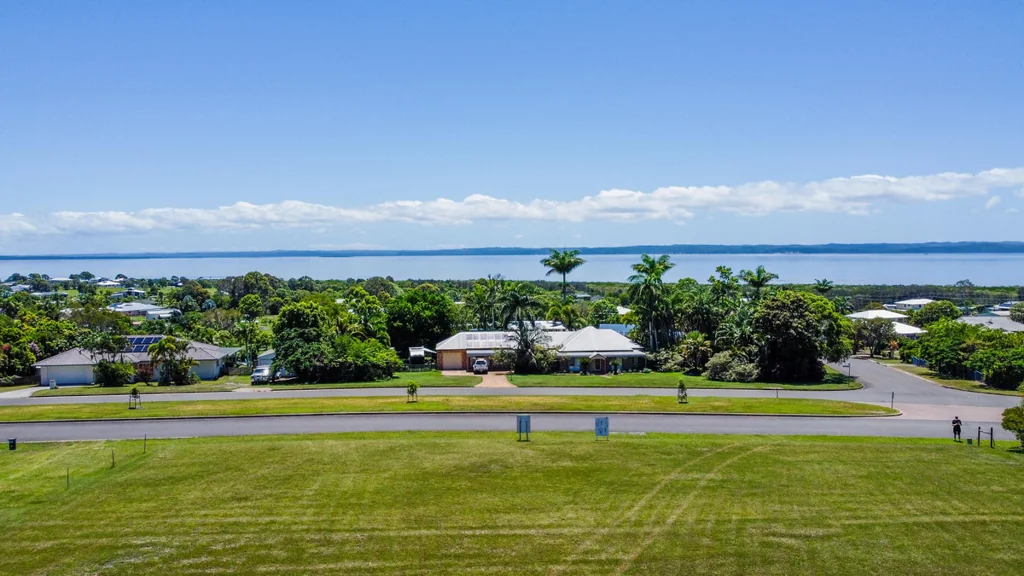 30 Cove Boulevard, River Heads, QLD 4655