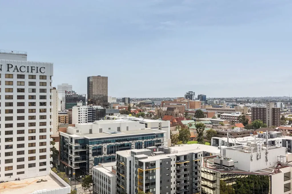 FANTASTIC FACILITIES APARTMENT @ $900 per week
