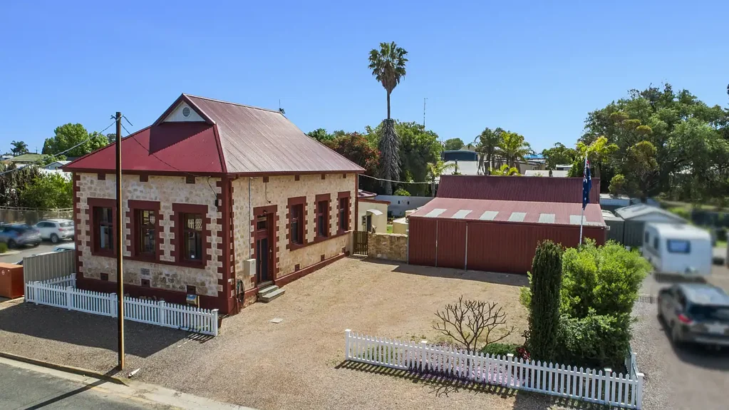 23 Elizabeth St, Wallaroo, SA 5556