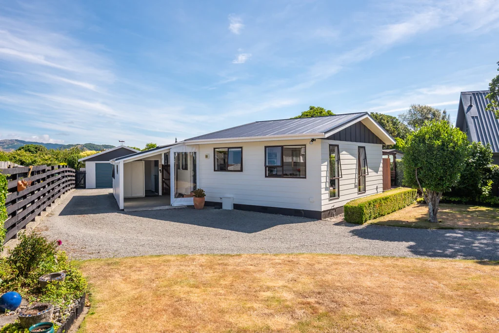 15 Kanawa Street, Waikanae, Wellington