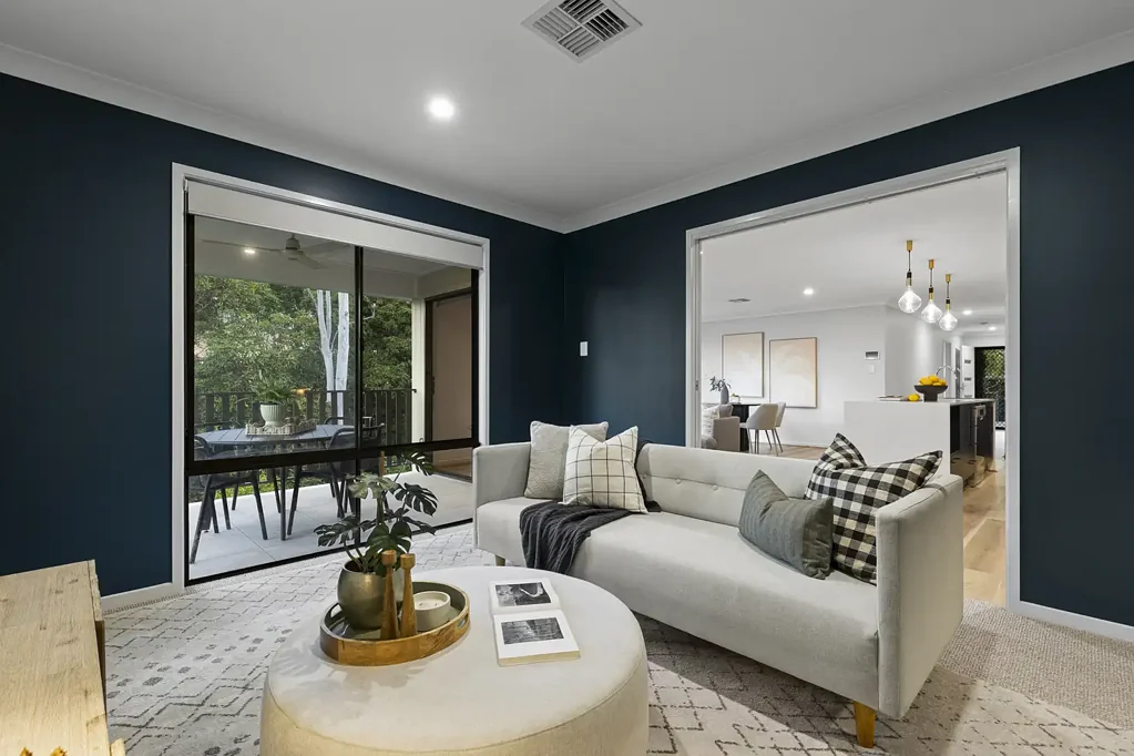 Upper Kedron 3ਬੈੱਡਰੂਮ Elevated Family Living with a Leafy Bushland Backdrop