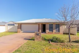 2 Volta Avenue, Dubbo