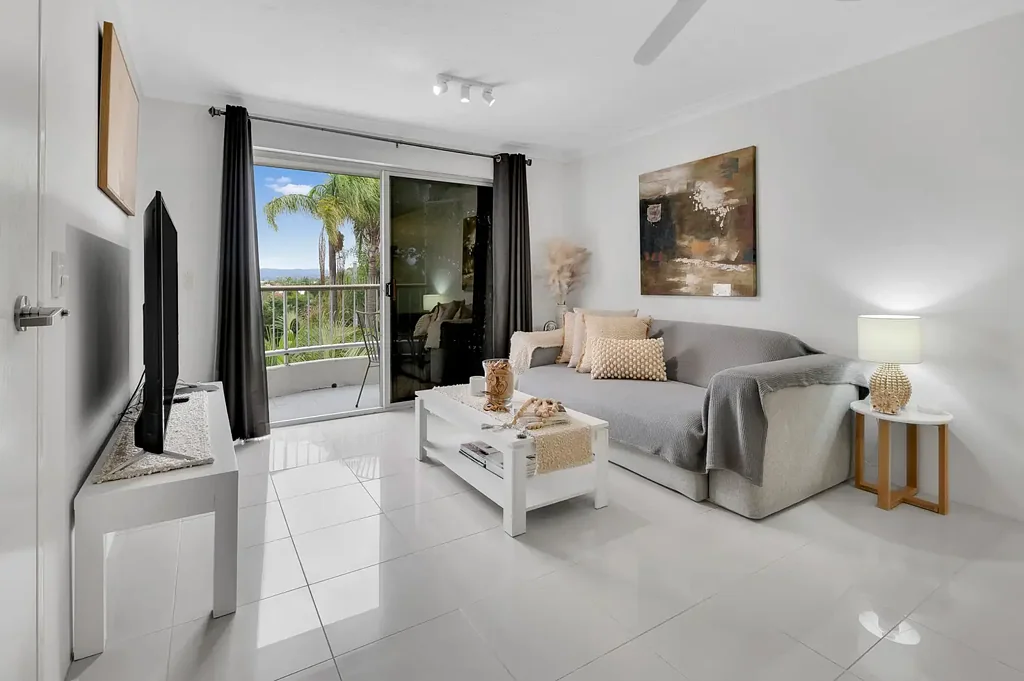 Broadbeach 1ਬੈੱਡਰੂਮ SPACIOUS BEACHSIDE APARTMENT WITHIN 'MARDI GRAS'