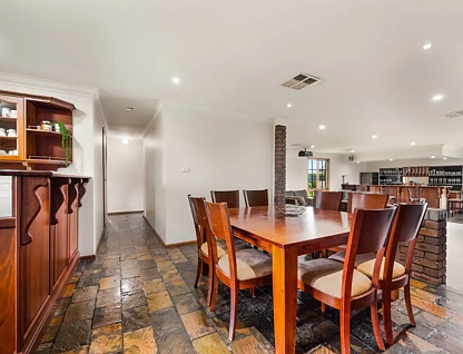 238-248 Wireless Road West, Suttontown, South East, 4部屋, 2バスルーム, House