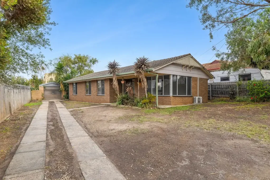33 Gwyther Road, Highton, VIC 3216