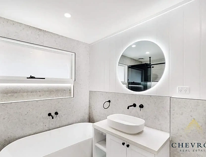 7/1 Royal Avenue, Essendon North, North Melbourne, 2 phòng ngủ, 1 phòng tắm, Unit