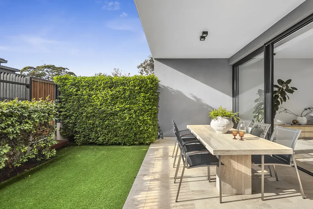 Bayview 2房 The Jetty：55岁以上人士的豪华海滨生活 Luxury over 55s waterfront living at The Jetty