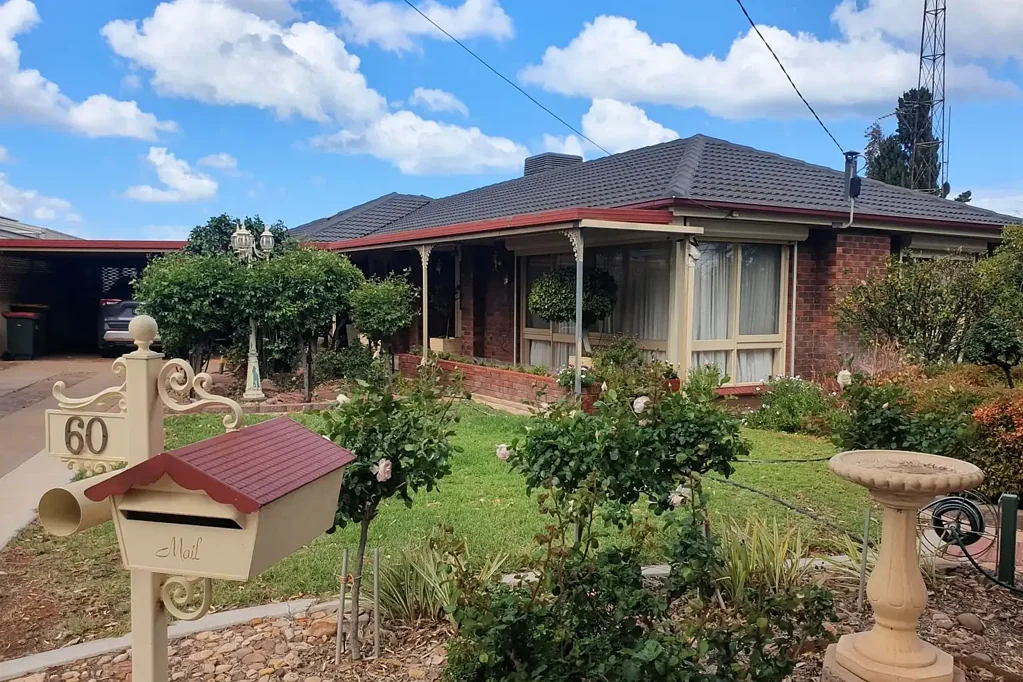 Whyalla Norrie 4બેડરૂમ PERFECTLY POSITIONED !