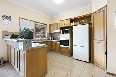 2 YARRAVILLE ST, ROBINA QLD 4226, 0 침실, 0 욕실, House