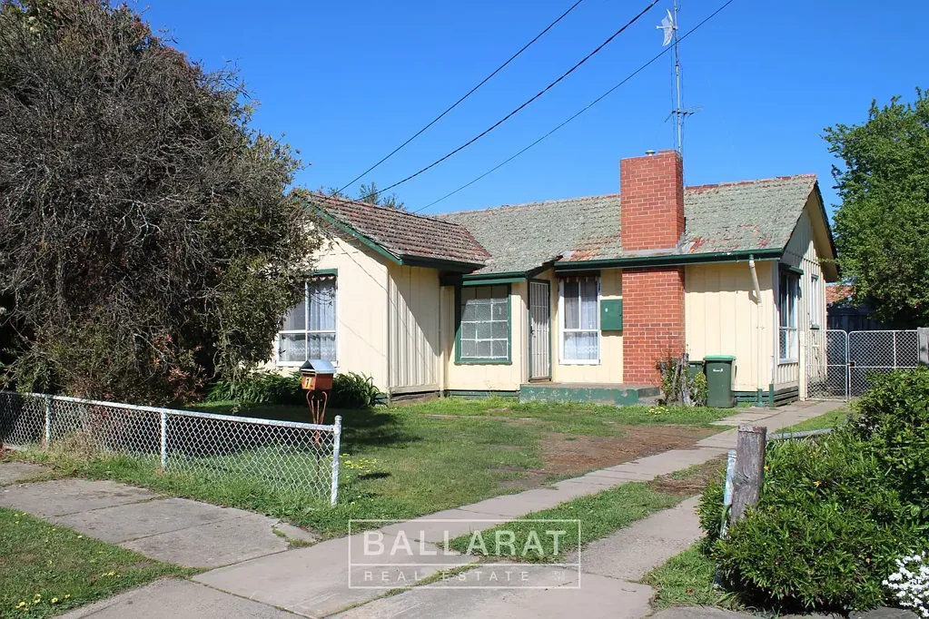 NEAT AND TIDY HOME IN WENDOUREE